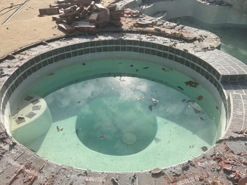 summer-winter-pool-3